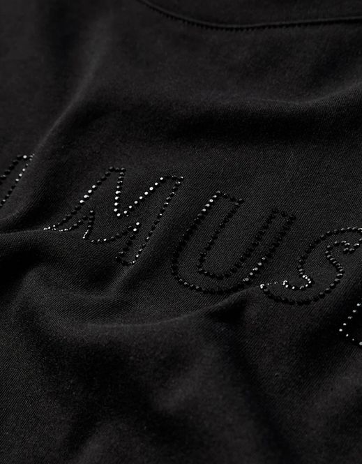 Hovedbilde Black tee
